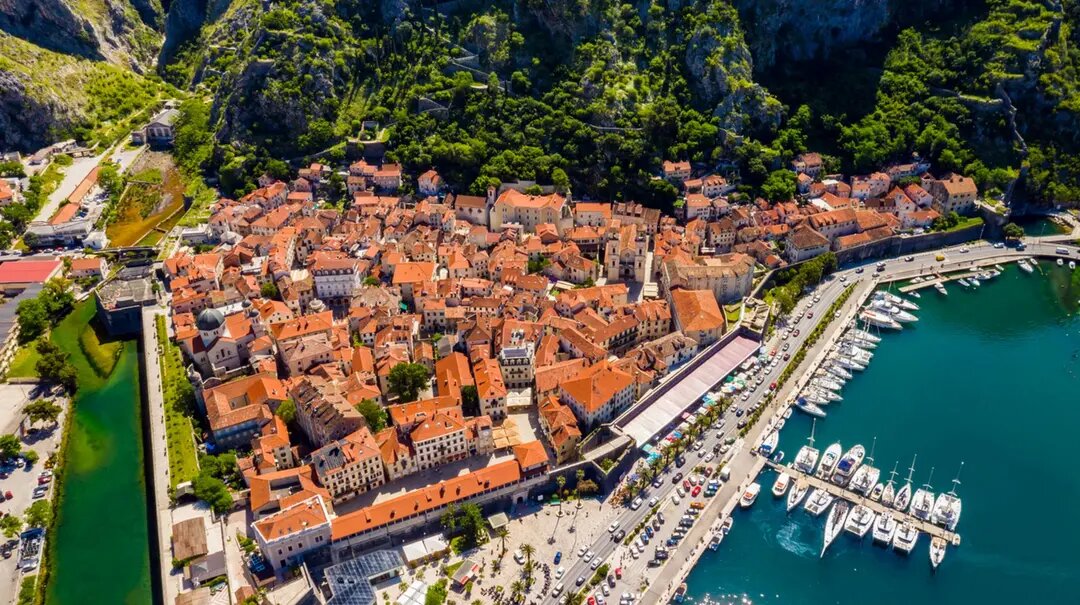 Tivat, Marina Solila (Kiriacoulis)