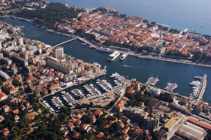 Zadar (Sunturist Charter)