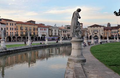 Casale (Houseboat Holidays Italia)